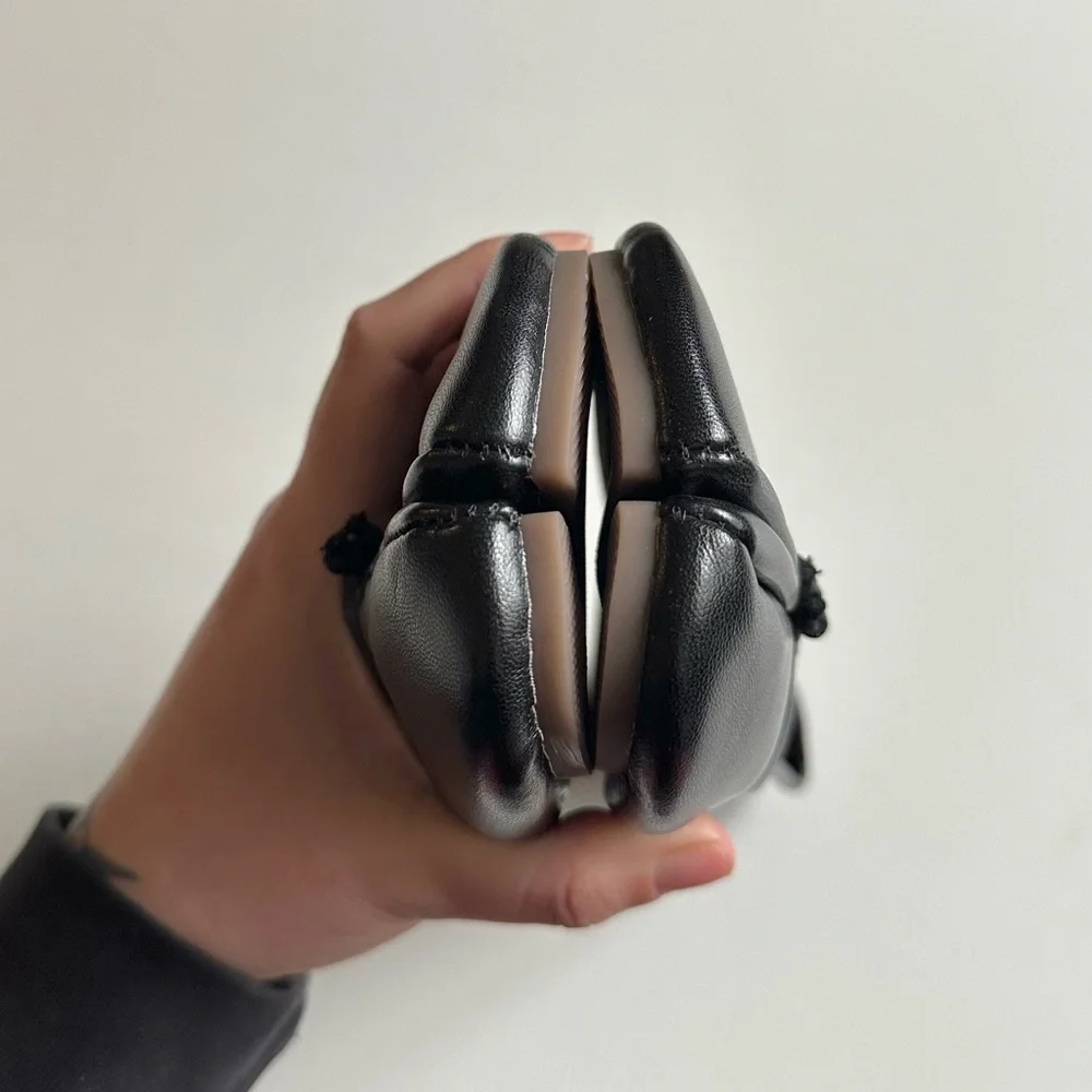 Black Tabi Split Toe Vegan Leather Black EU 39 8-8.5 Ballet Flats Avant Garde - Picture 6 of 7